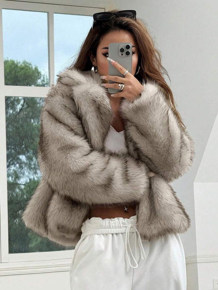 Zulaia | Faux Fur Kabát Linn