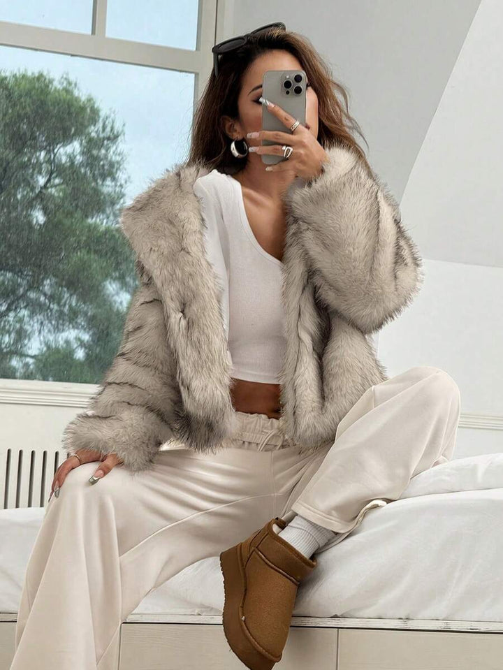 Zulaia | Faux Fur Kabát Linn