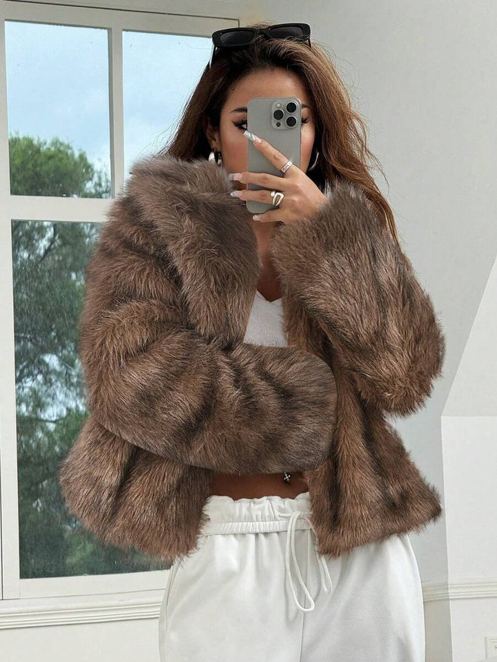 Zulaia | Faux Fur Kabát Linn
