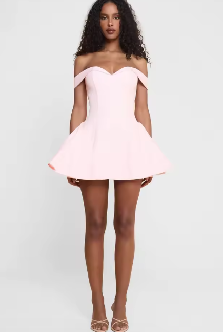 Zulaia | Midnight Elegance Mini Šaty